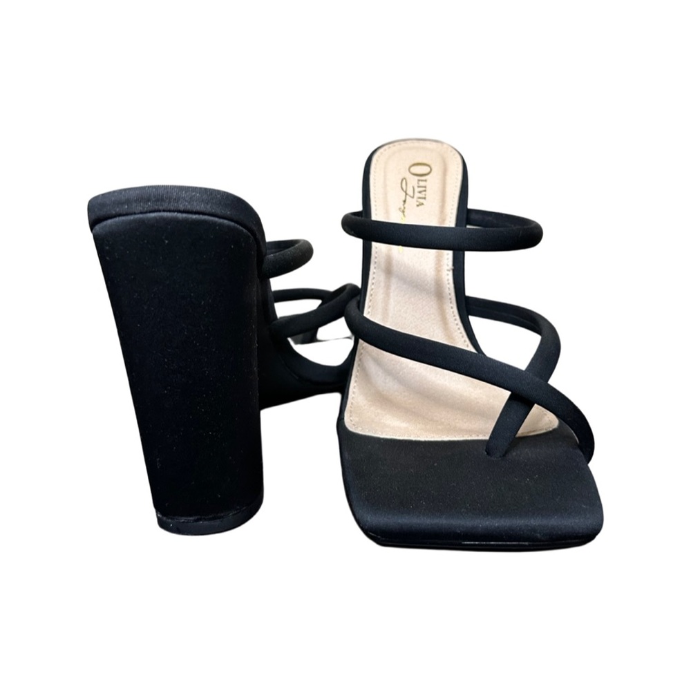 Block heel sandal